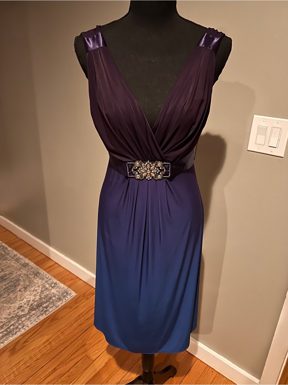 Scarlett Nite Purple-to-Blue Ombré V-Neck Midi Dress with Jewel Waist